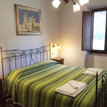 Affittacamere All'ombra Di San Damiano 招待所